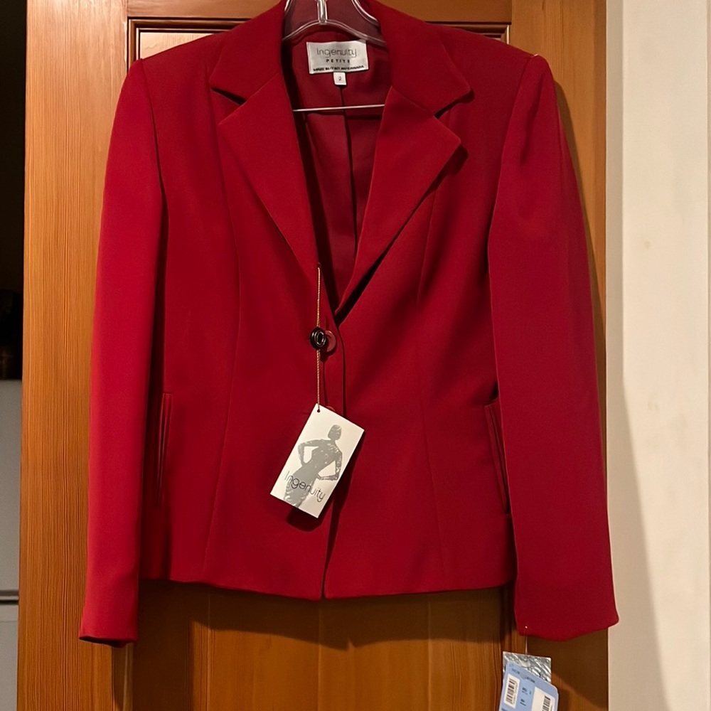 Nordstroms Igentuity petite size 2 red blazer! NWT!